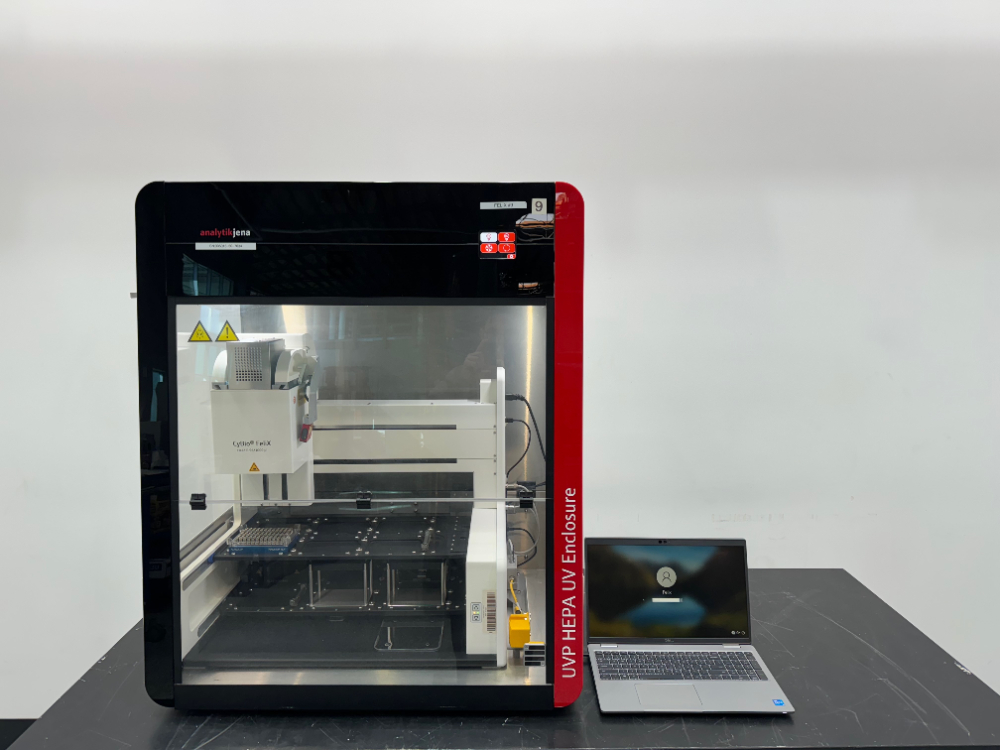 Image of CyBio FeliX Automatic Pipettor w/ 2' Enclosure